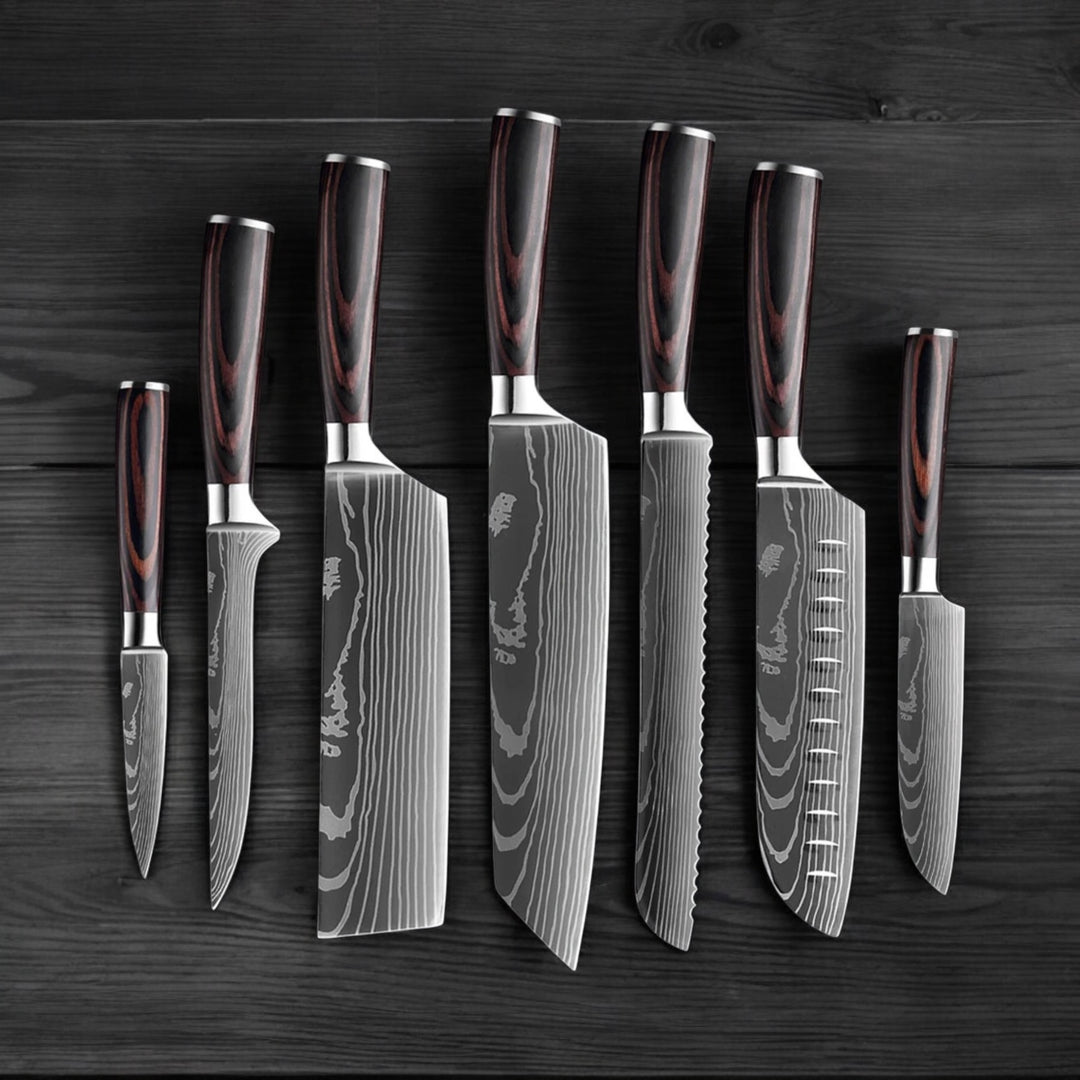 Kuro Forge 1-9 Piece Natural Wood Knife Set