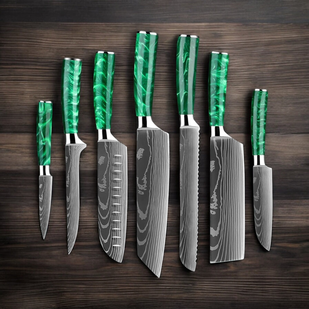 Kuro Forge 1-8 Piece Emerald Green Knife Set