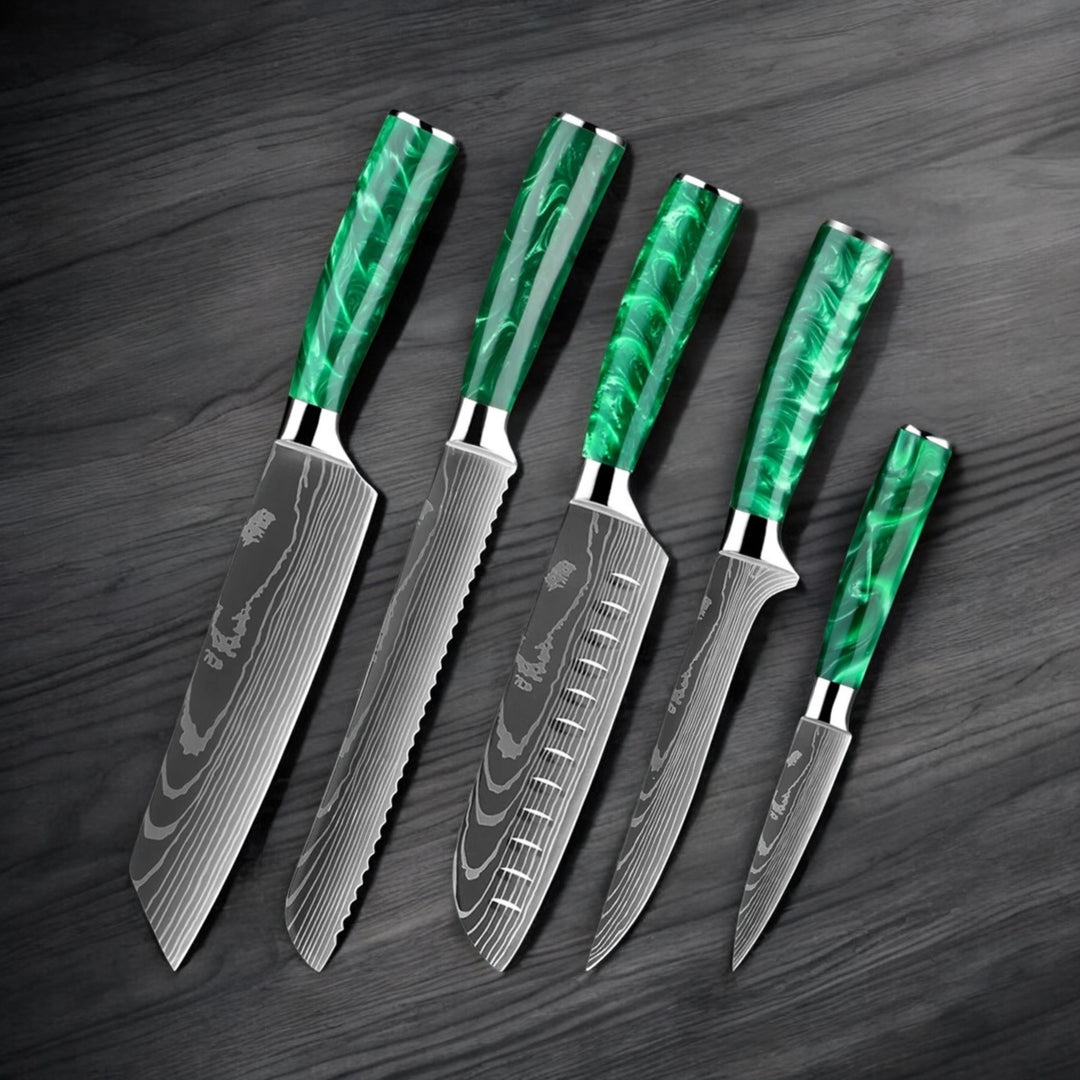 Kuro Forge 1-8 Piece Emerald Green Knife Set