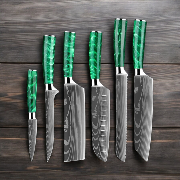 Kuro Forge 1-8 Piece Emerald Green Knife Set